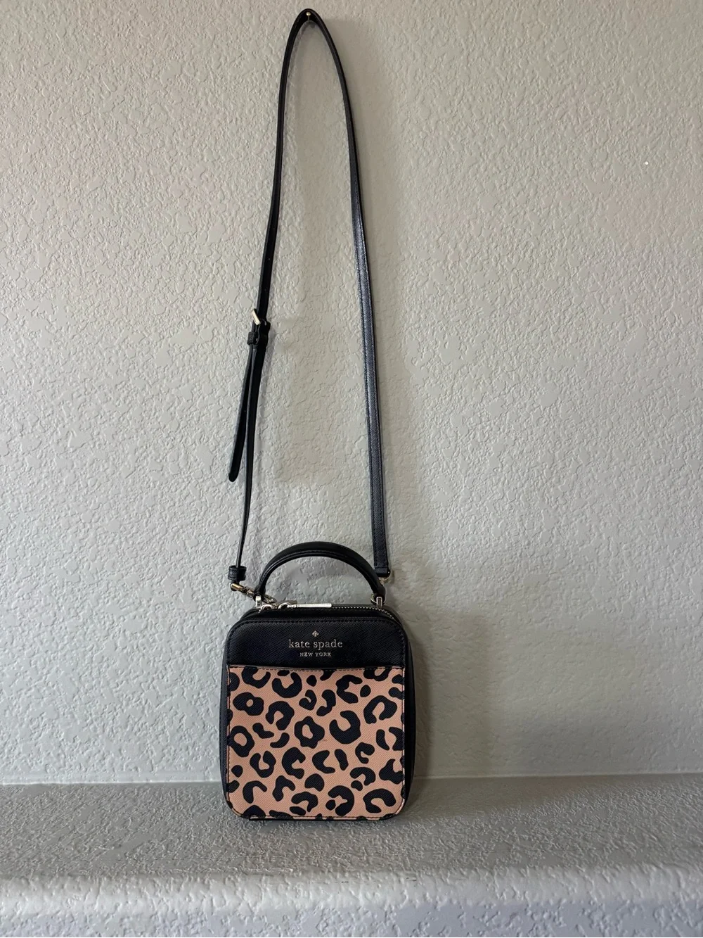 Kate spade Daisy vanity crossbody cheetah print